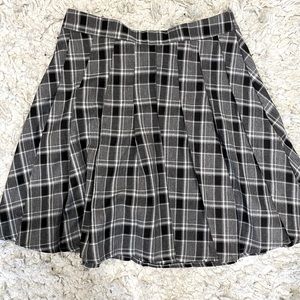 Plaid Pleated Skirt